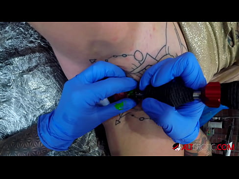 ❤️ Si Sully Savage adunay tattoo sa iyang clitoris Anal porn sa amon ☑